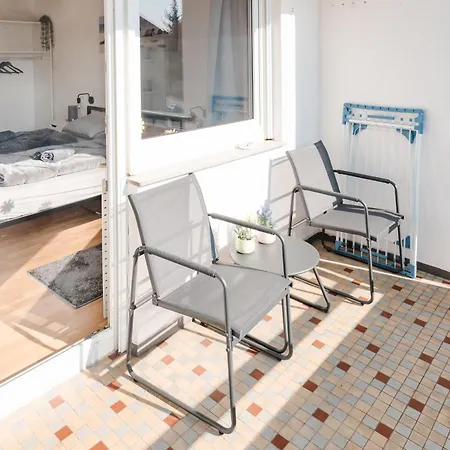 Grosses Familien Oder Monteurappartement, 5 Betten In 3 Zimmer, Prime Video Inklusive, Balkon, Waschmaschine, Spuelmaschine شقة هايلبرون
