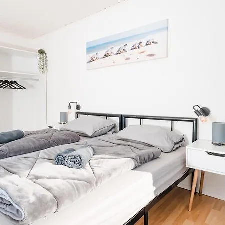 Grosses Familien Oder Monteurappartement, 5 Betten In 3 Zimmer, Prime Video Inklusive, Balkon, Waschmaschine, Spuelmaschine *